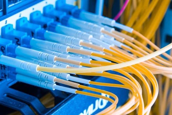 Optikai végződések, bekötve egy rendezőbe.