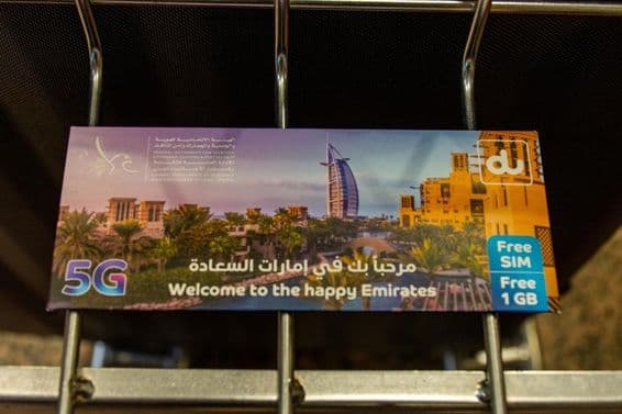 Régebbi du mobil turista kártya látható, még 1gb nettel.