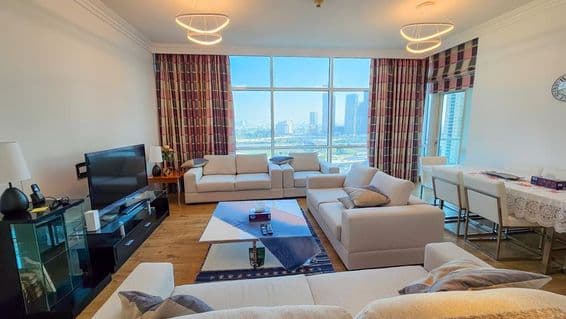 Dubai lakás nappali része.