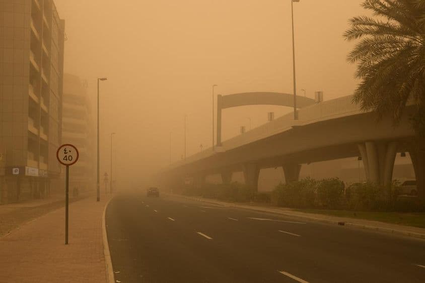 Dubai köd.