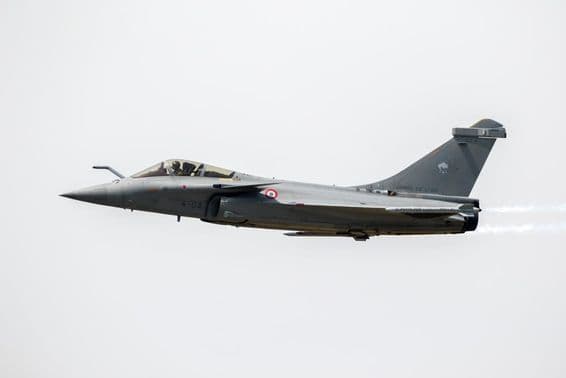 A francia légierő Dassault Rafale vadászrepülőgépe.