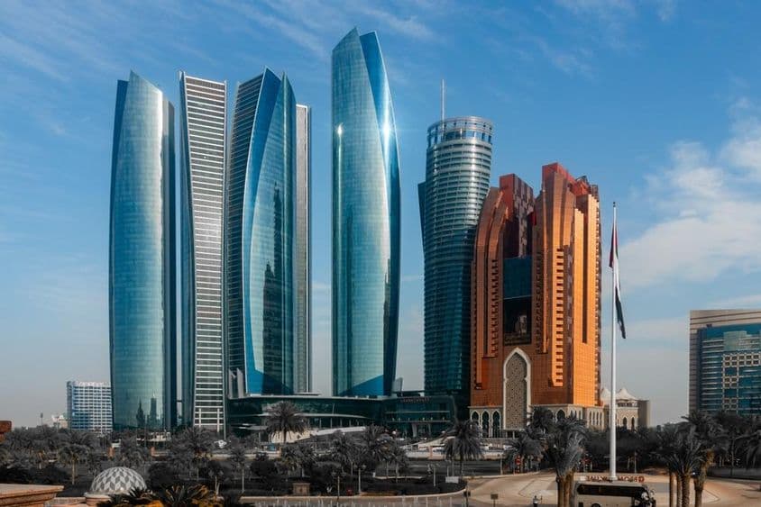 Etihad Towers Abu Dhabiban, az Egyesült Arab Emírségek fővárosában.