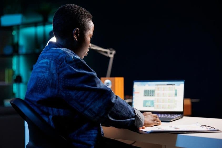 Online pénzügyi és forex kereskedés.