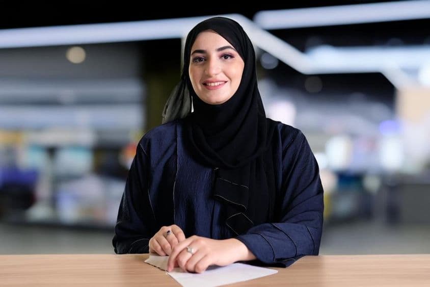 Arab emaráti állampolgár hidzsáb abaján.