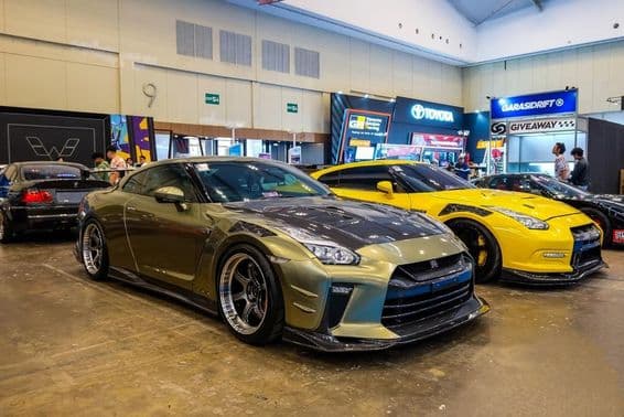Nissan GT-R R35 kupé az Indonéz Modification Expo 2024 rendezvényen.