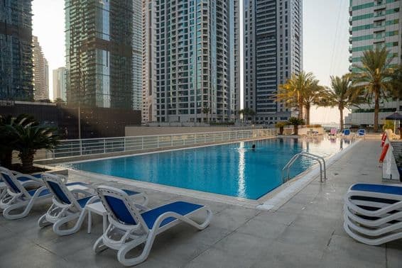 Dubai Luxus apartmanok.