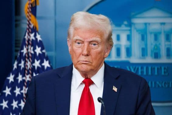 Donald Trump az USA elnöke.