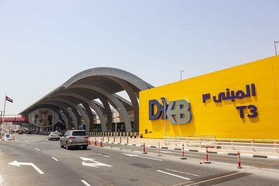 Dubai Nemzetközi Repülőtér (DXB) 3-as terminálja.
