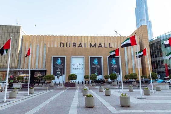 Dubai Mall bejárata.