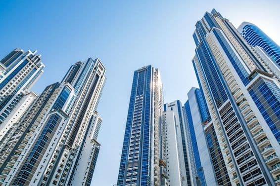 Dubai, Egyesült Arab Emírségek Executive Towers.