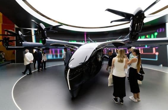 Archer Aviation Midnight elektromos taxi eVTOL kiállítva.