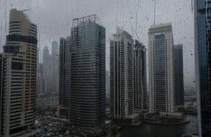 Esős évszak a megapoliszban, Dubaiban.