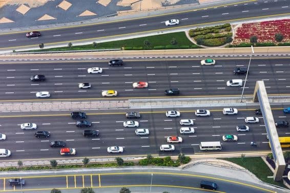 A Sheikh Zayed út, Dubai belvárosa.