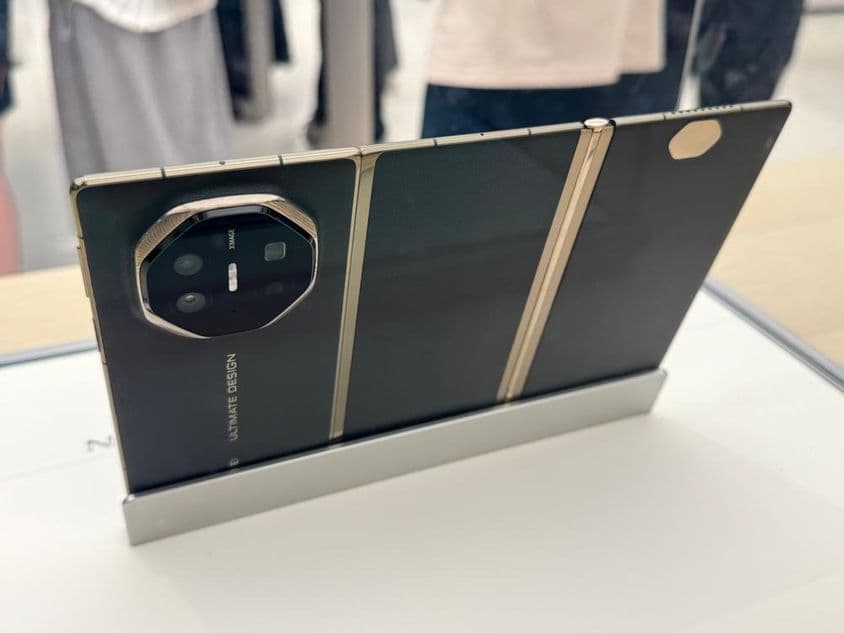 Huawei Mate XT, az első három képernyős okostelefon.