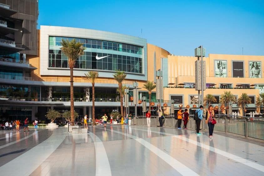 A Dubai Mall a világ második legnagyobb bevásárlóközpontja.