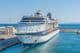 Celebrity Cruises hajója Athénban.