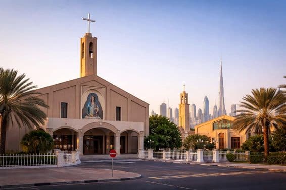 Dubai templomok átmeneti bezárása