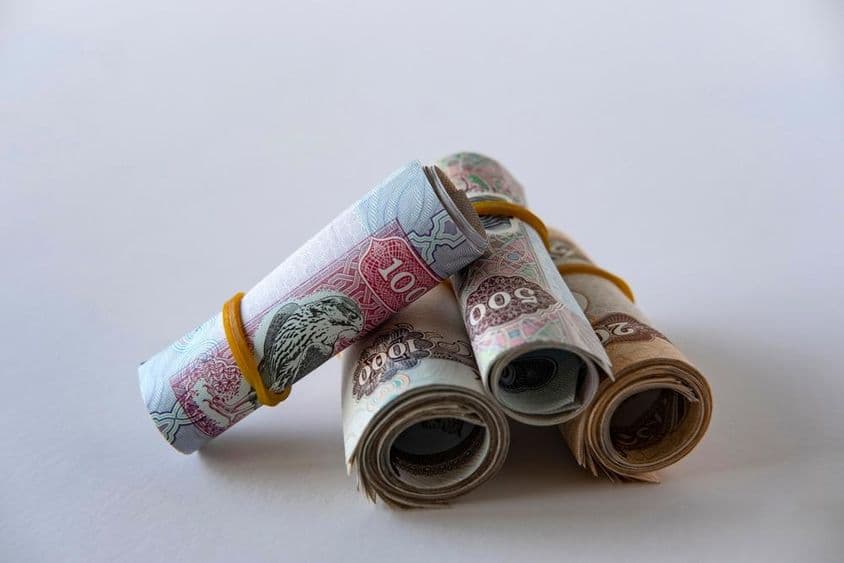 Egyesült Arab Emírségek dirham valuta és érmék gyűjteménye