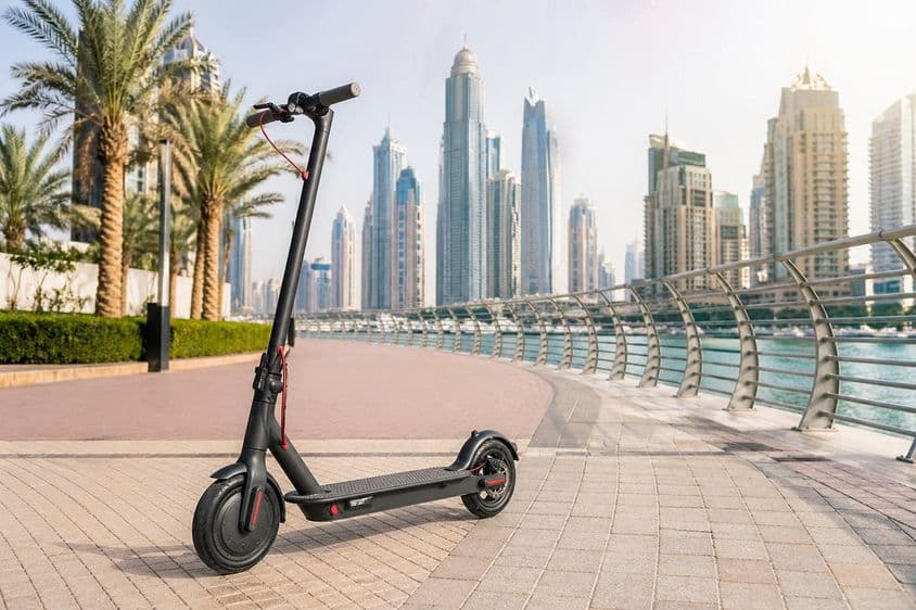 Dubai e-roller közlekedés