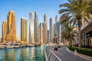 Dubai Marina napkelte hangulat