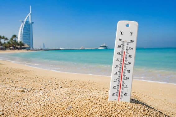 Dubai Partmenti Hőségjelzés