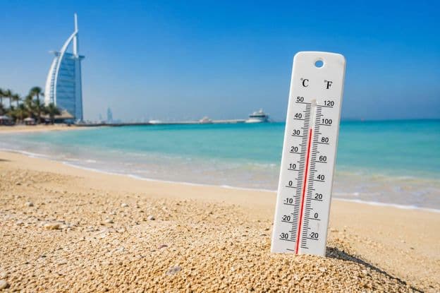 Dubai Partmenti Hőségjelzés