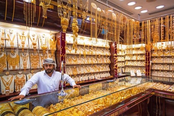 Arany a híres "Golden soukon" a Dubai Deira piacon.
